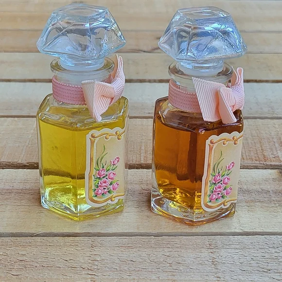 Avon California Perfume Co. 1978 Anniversary: Trailing Arbustus & Somewhere - Picture 14 of 16